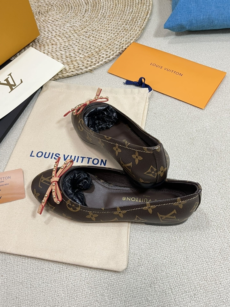 LV flat shoes